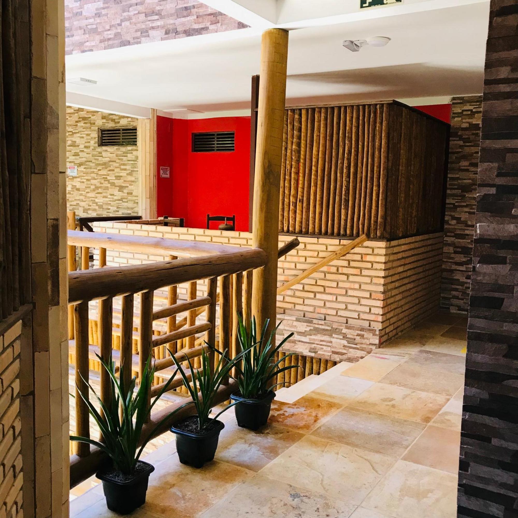 Hotel Pousada Latitude Canoa Quebrada Extérieur photo