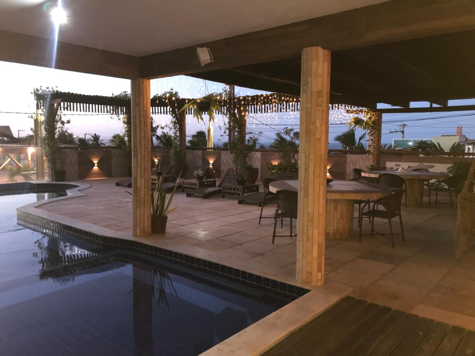 Hotel Pousada Latitude Canoa Quebrada Extérieur photo